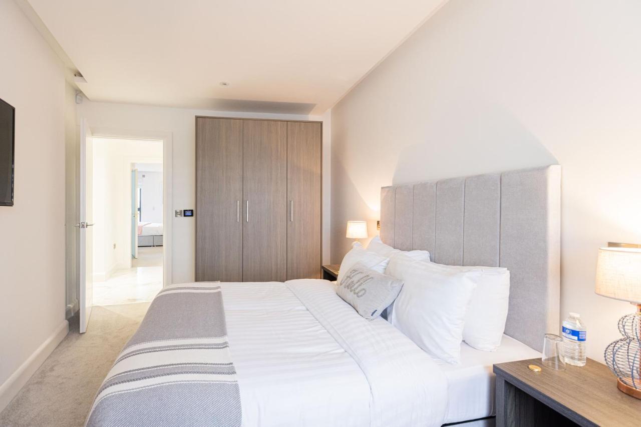 Curran Gate Luxury Serviced Apartments, พอร์ตรัช ภายนอก รูปภาพ