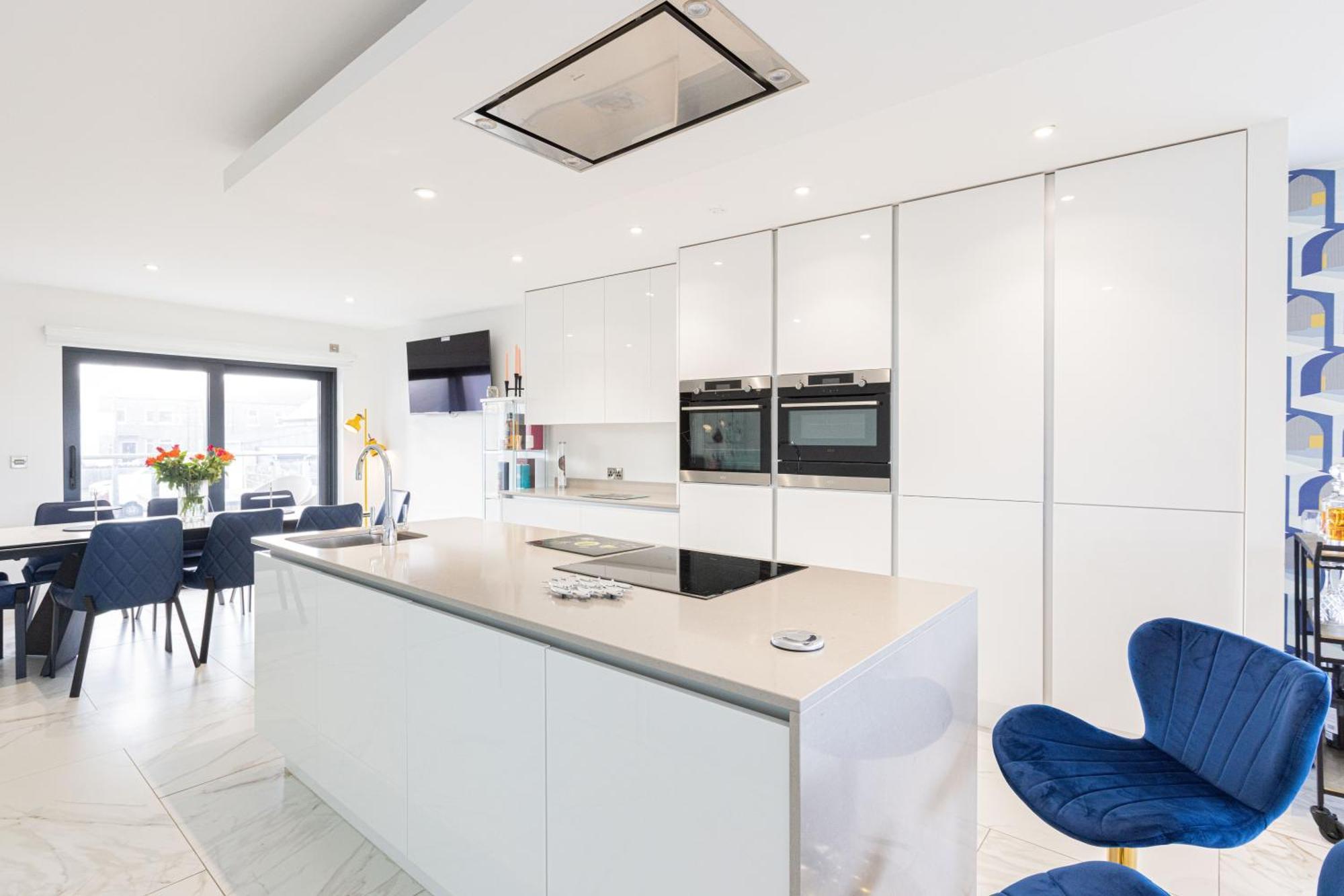Curran Gate Luxury Serviced Apartments, พอร์ตรัช ภายนอก รูปภาพ